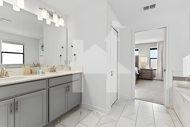 6BR Storey Lake Villa w/ Pool, Spa & EV Charger