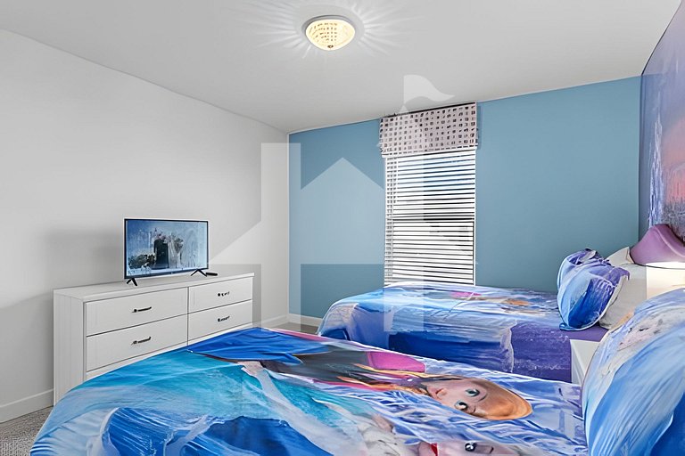 Disney 4BR w/ Pool + Themed Rooms in Storey Lake