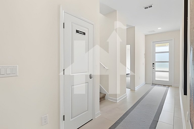 6BR Villa w/ Pool & Themed Rooms