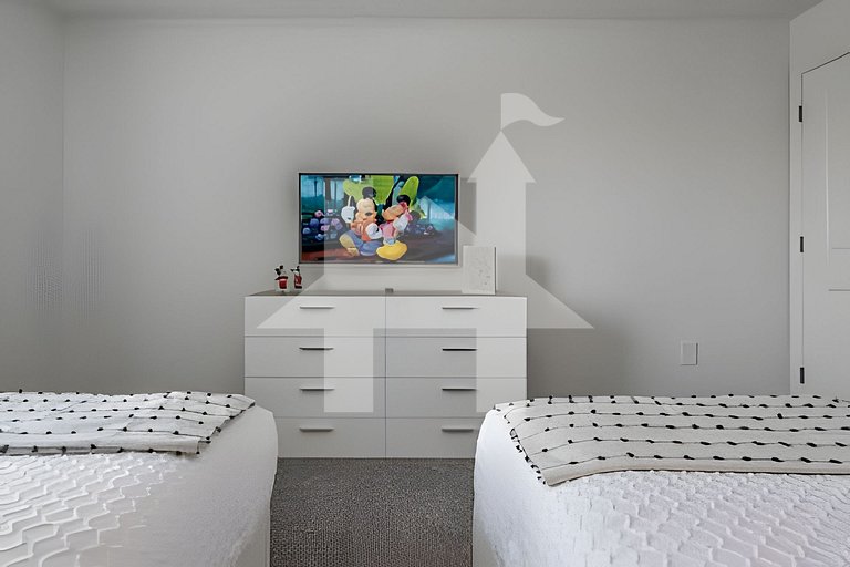 Storey Lake 4BR w/ Pool + Disney-Themed Rooms