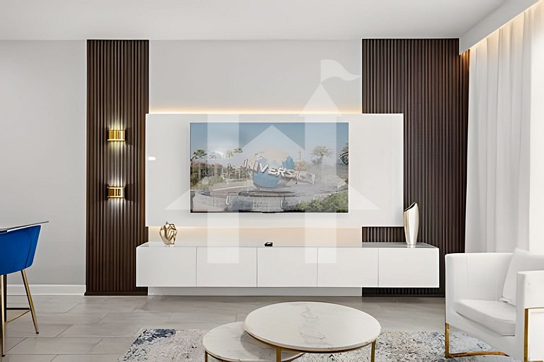 4BR w/ Mickey & Mario Rooms + Heated Pool