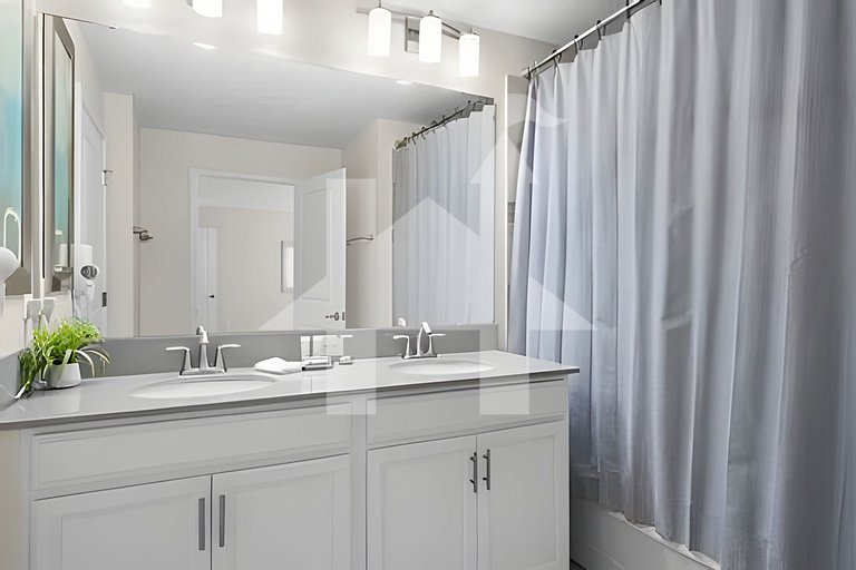 Casa 4Q c/ Mickey & Mario + Piscina Aquecida