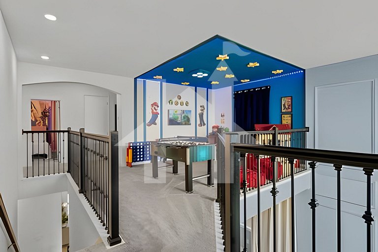 5BR Villa w/ Pool & Game Room near Disney