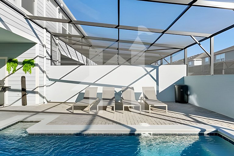 Vacation Home Near Disney, 5 bedrooms