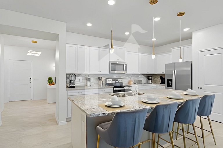 Vacation Home Near Disney, 5 bedrooms