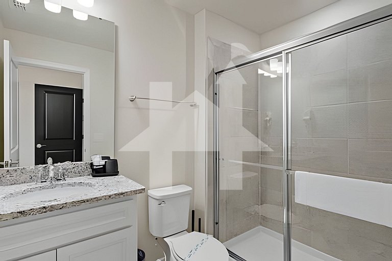 Vacation Home Near Disney, 5 bedrooms