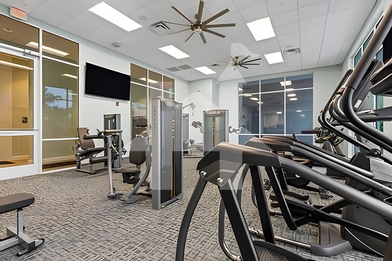 Vacation Home Near Disney, 5 bedrooms