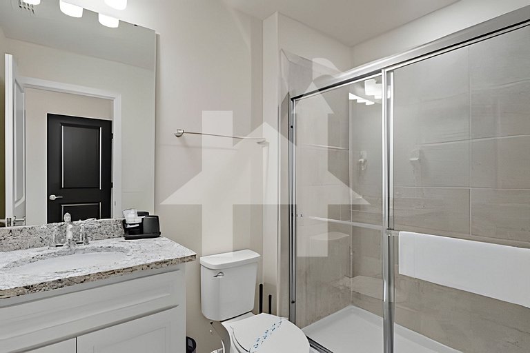 Vacation Home Near Disney, 5 bedrooms