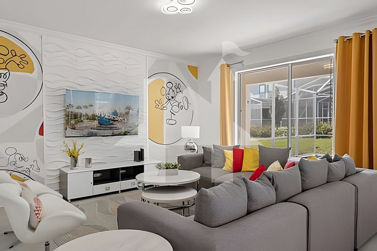 6BR Disney-Themed Villa + Pool & Game Room