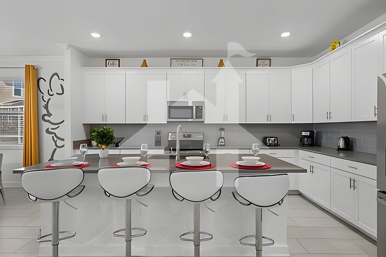 6BR Disney-Themed Villa + Pool & Game Room