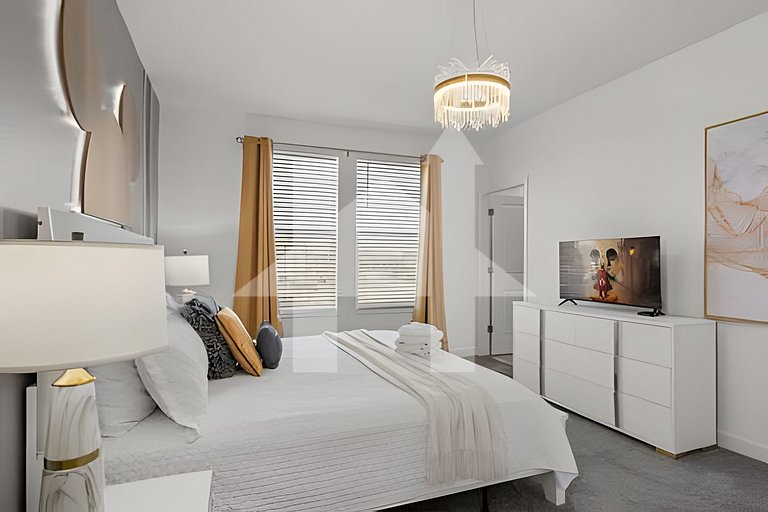 6BR Disney-Themed Villa + Pool & Game Room