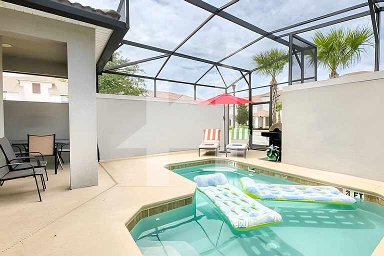 Vacation Home Near Disney, 5 bedrooms