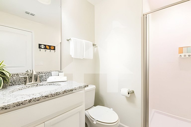 Vacation Home Near Disney, 5 bedrooms