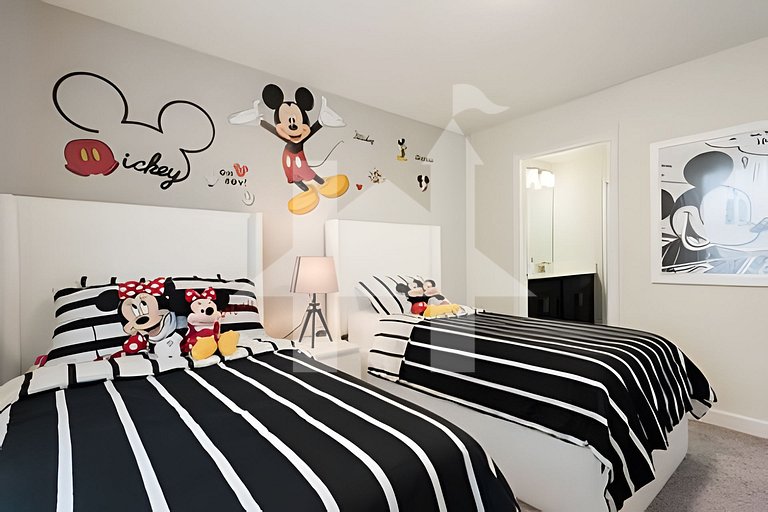 Casa 6Q c/ Piscina e Game Room – Perto da Disney