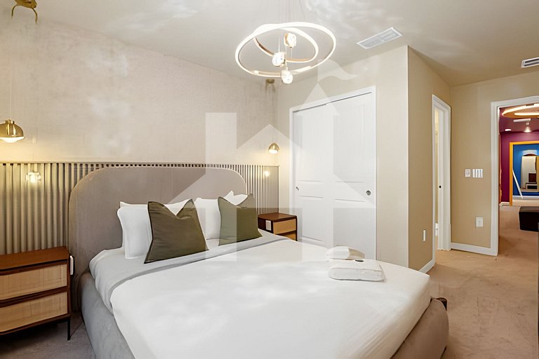 Disney 5BR Resort Home + Lazy River & Mini Golf