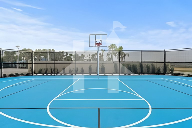 Vacation Home Near Disney, 5 bedrooms