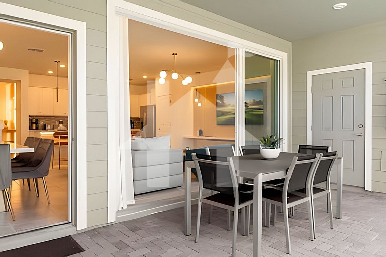 Vacation Home Near Disney, 5 bedrooms