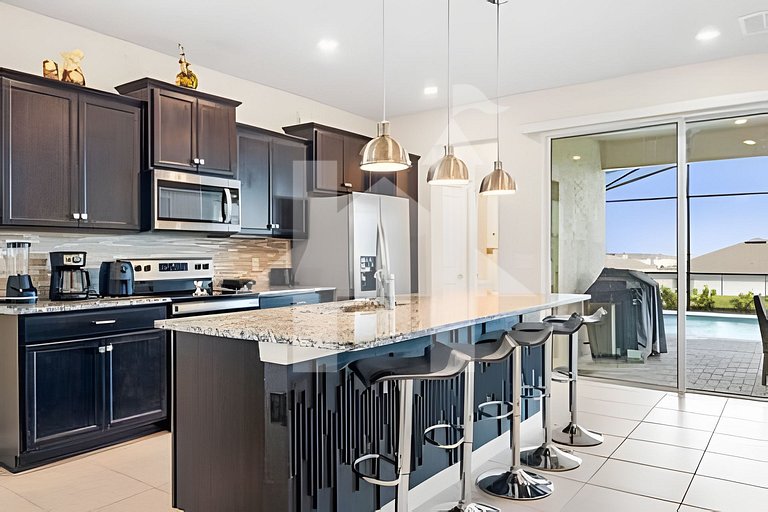 Vacation Home Near Disney, 5 bedrooms