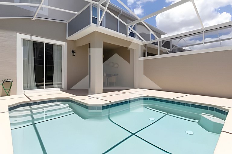 4BR w/ Pool + Mickey & Star Wars Rooms