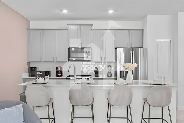 Disney Area ChampionsGate 4BR Townhome w/ Pool