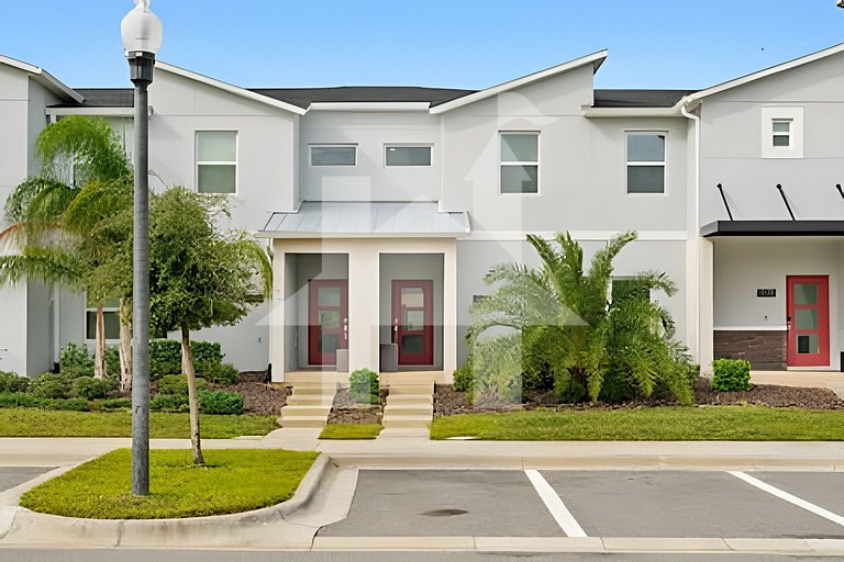 Disney Area ChampionsGate 4BR Townhome w/ Pool