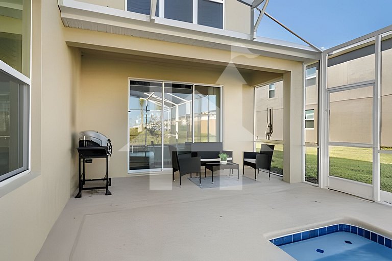 5BR Villa w/ Pool, Game Room + Themes Near Disney