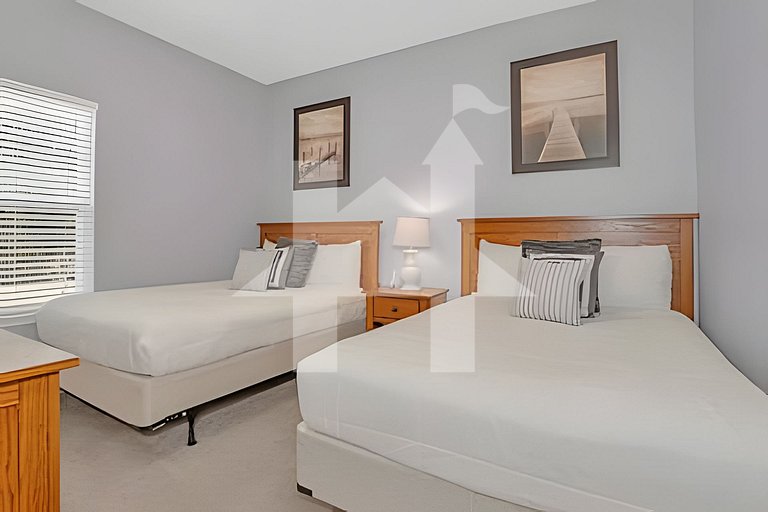 Vacation Home Near Disney, 4 bedrooms