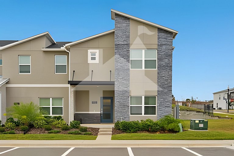 Casa 5Q Champions Gate c/ Piscina + Avengers