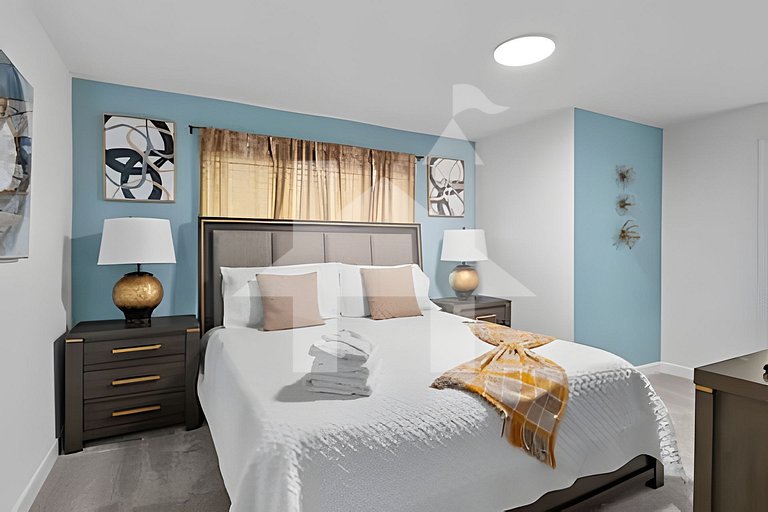 5BR Champions Gate w/ Pool + Avengers Room