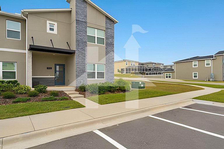 5BR Champions Gate w/ Pool + Avengers Room