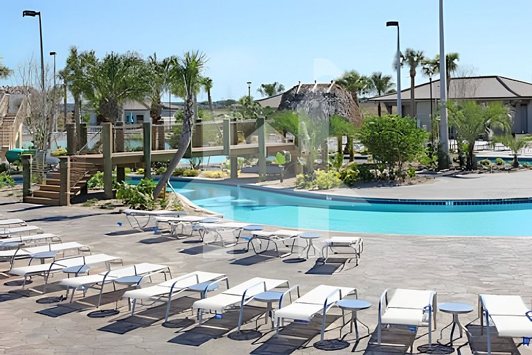 Disney-Area 4BR Townhome w/ Heated Pool