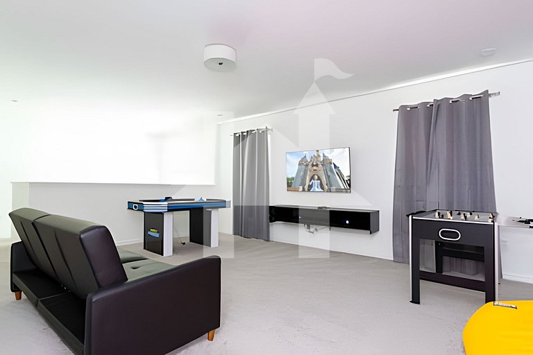 Casa 6Q Solara Resort c/ Piscina e Game Loft