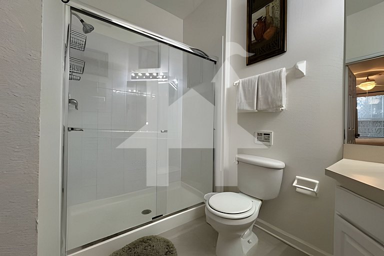 Windsor Hills 3BR Condo near Disney + Pool