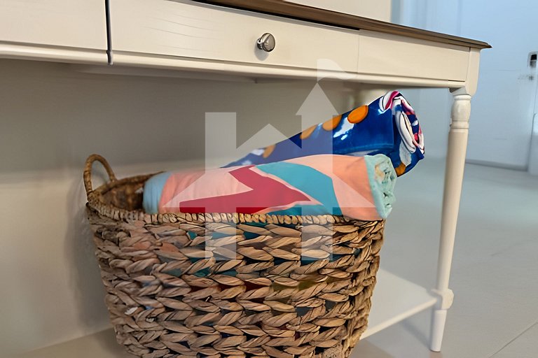 Windsor Hills 3BR Condo near Disney + Pool