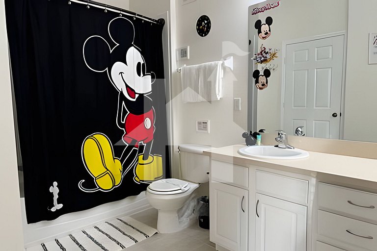 Windsor Hills 3BR Condo near Disney + Pool