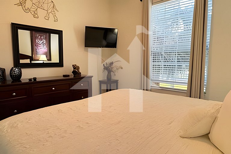 Windsor Hills 3BR Condo near Disney + Pool