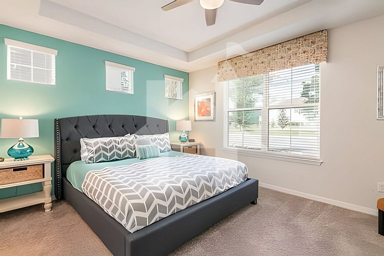 Vacation Home Near Disney, 5 bedrooms