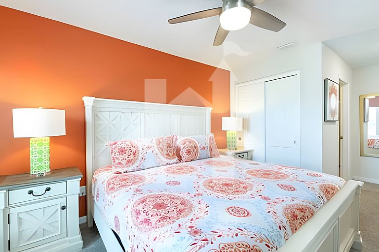 Vacation Home Near Disney, 5 bedrooms