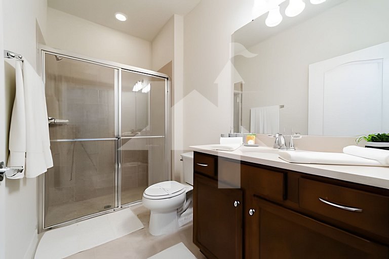 Vacation Home Near Disney, 5 bedrooms