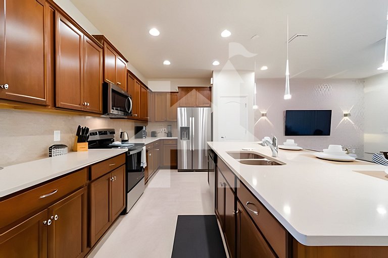 Vacation Home Near Disney, 5 bedrooms