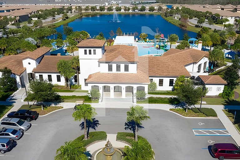 Vacation Home Near Disney, 5 bedrooms