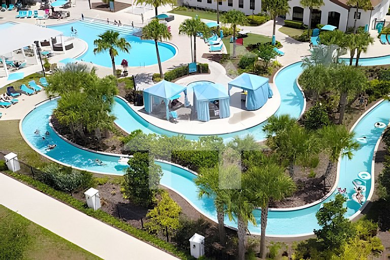 Vacation Home Near Disney, 5 bedrooms