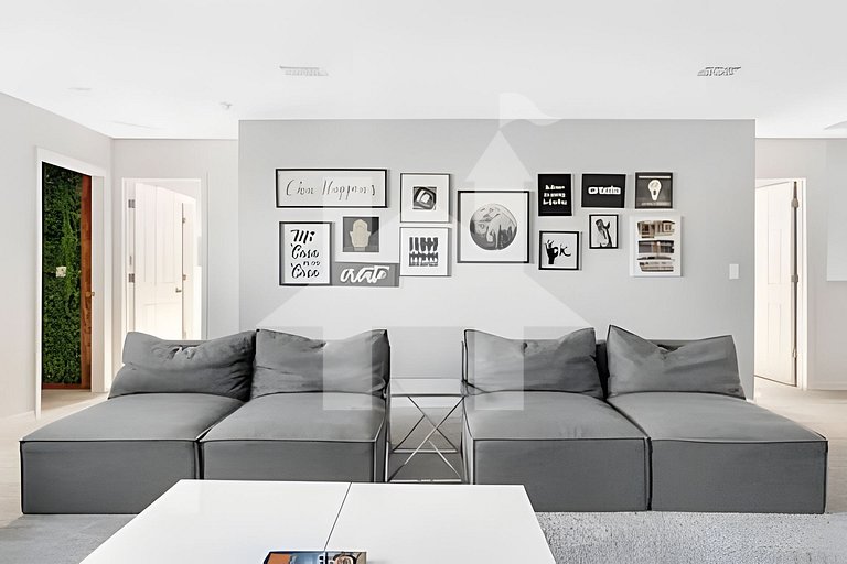 Vacation Home Near Disney, 7 bedrooms