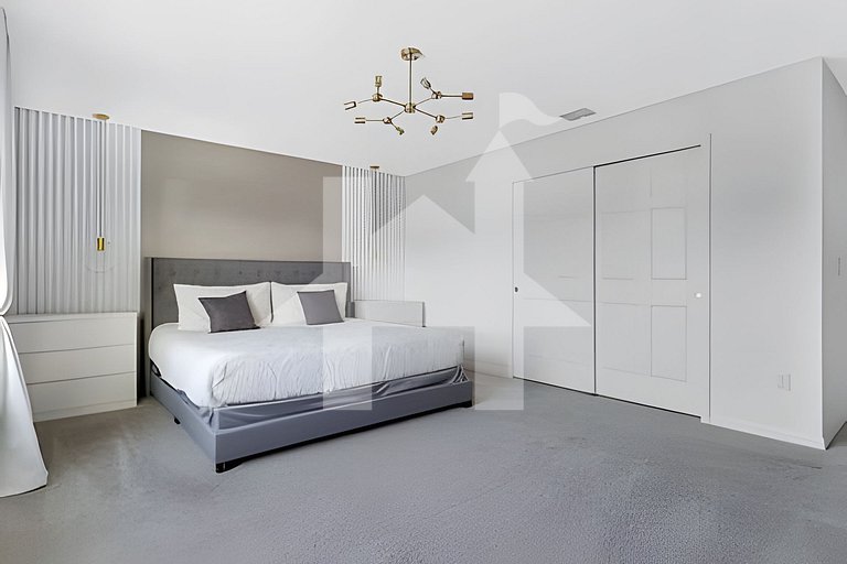 Vacation Home Near Disney, 7 bedrooms