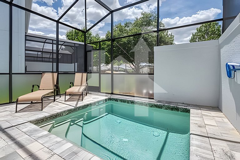 Vacation Home Near Disney, 4 bedrooms