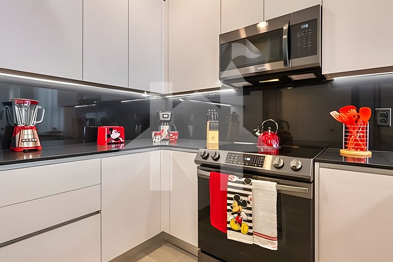 Vacation Home Near Disney, 4 bedrooms