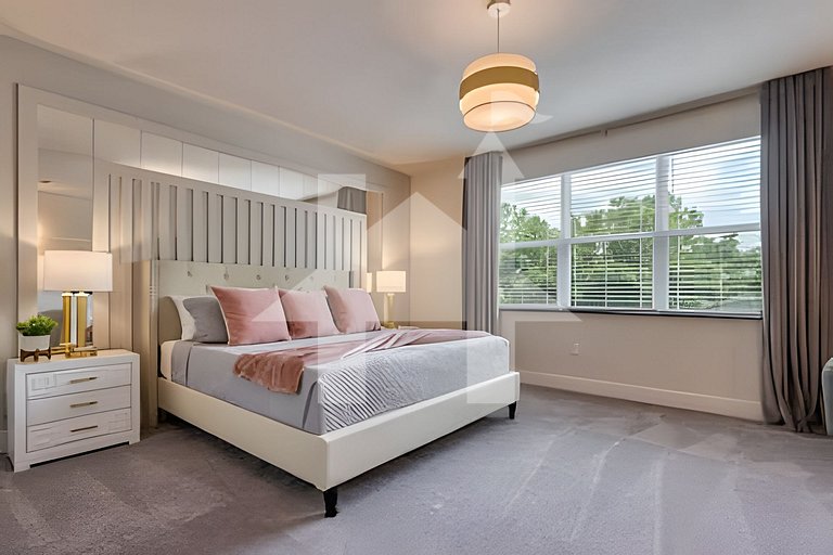 Vacation Home Near Disney, 4 bedrooms