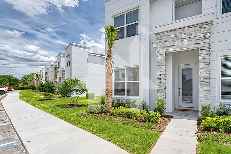 Vacation Home Near Disney, 4 bedrooms