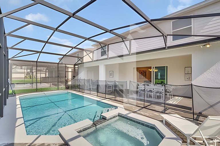 Vacation Home Near Disney, 10 bedrooms