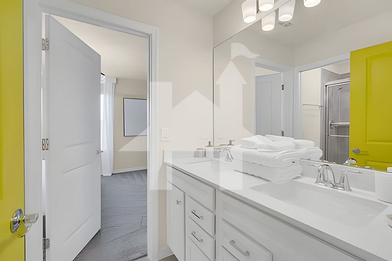 Vacation Home Near Disney, 10 bedrooms